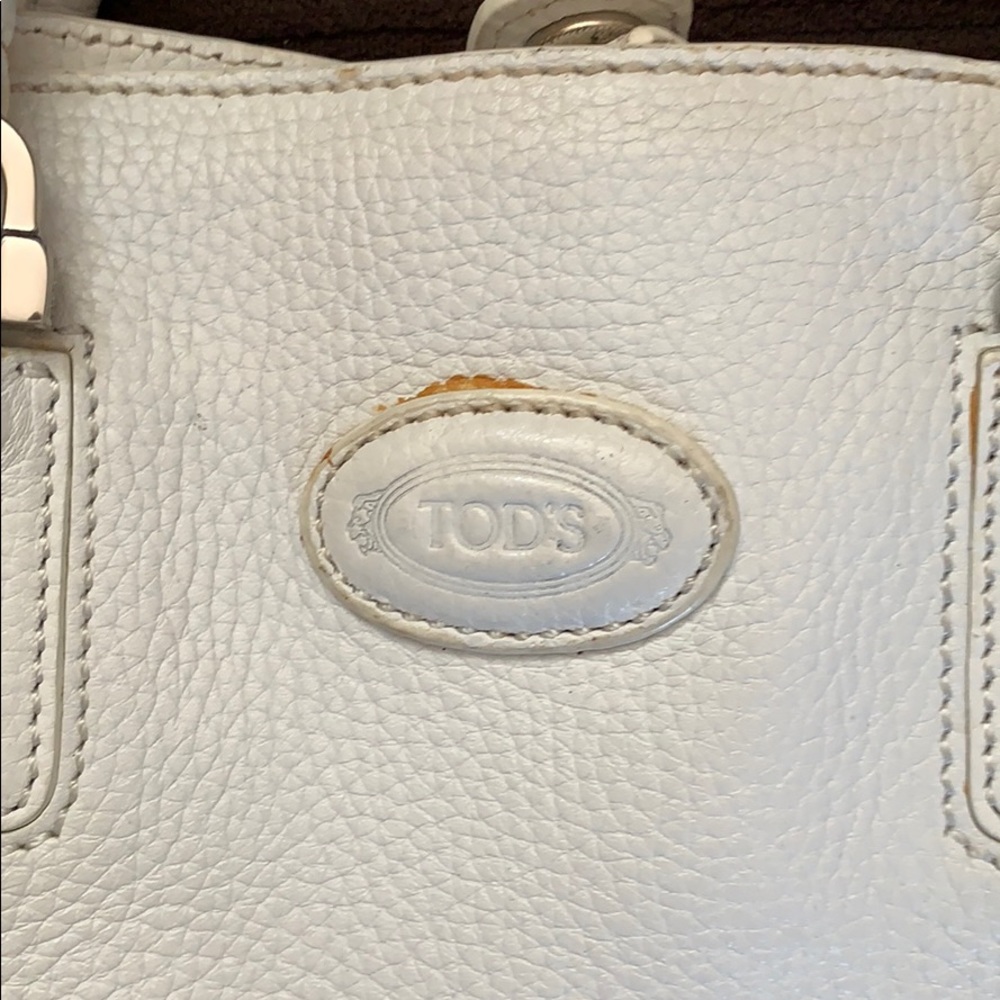 White Leather Purse - Picture 2 of 8